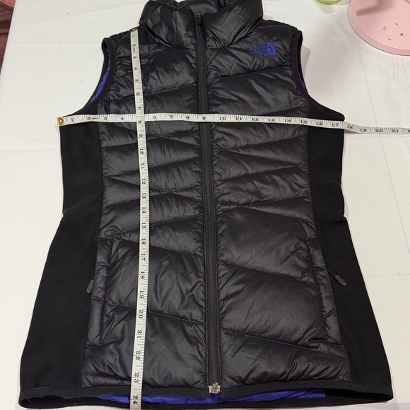 The North Face Black Puffer Vest 600 down goose puffer - Picture 5 of 7